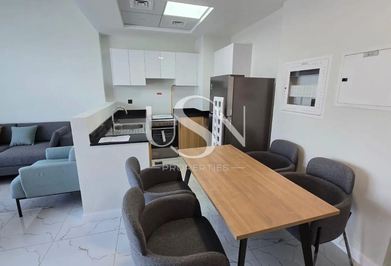 Pool View | Closed to Metro | Fully Furnished 1BR - Thumbnail 5