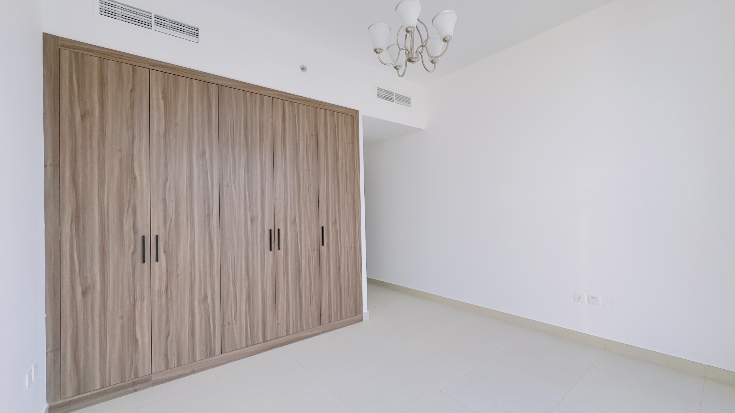 Brand New 2 Bedroom Apartment for Rent in Dubai Studio City - Thumbnail 14