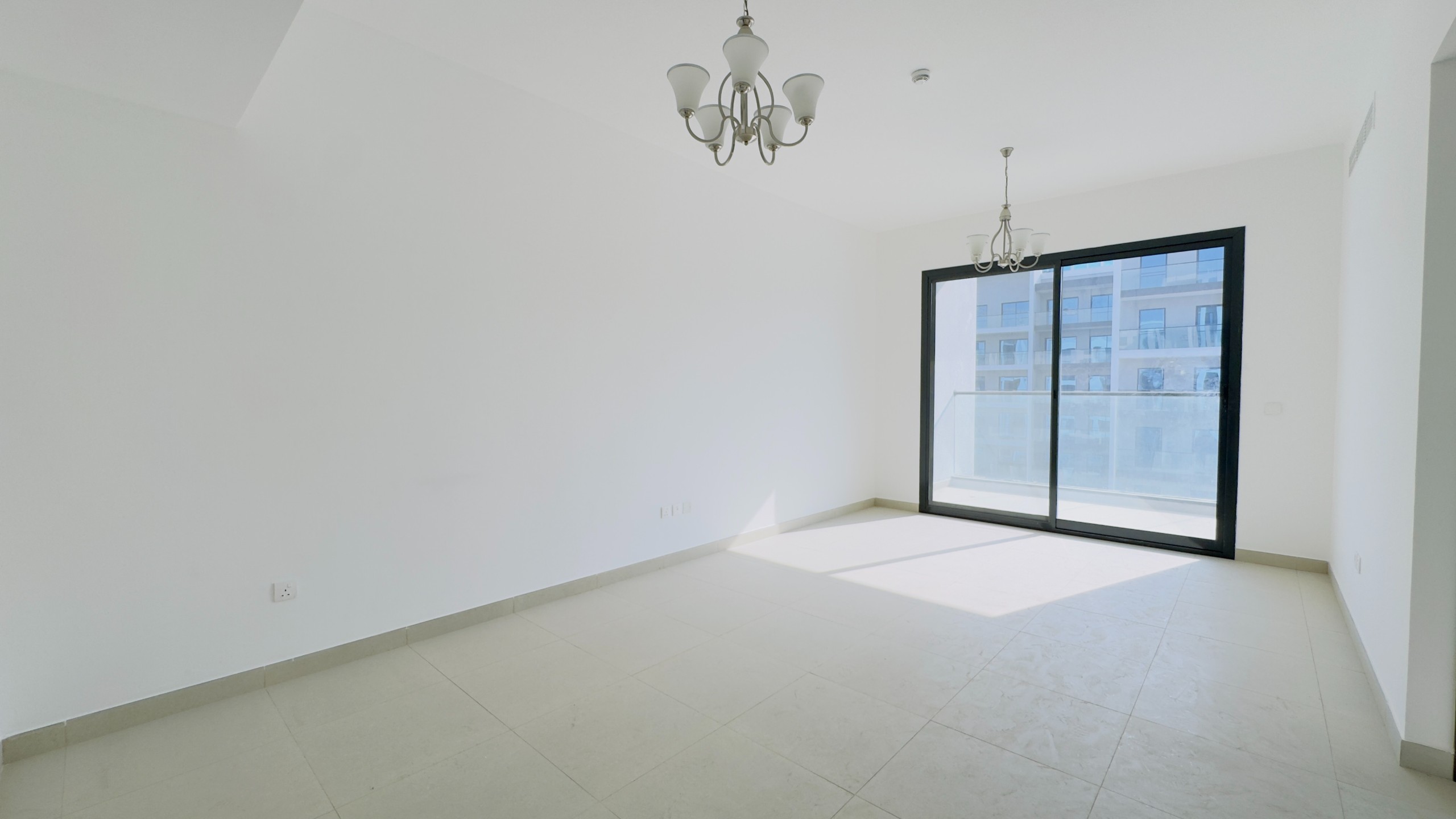 Brand New 1 Bedroom Apartment for Rent in Dubai Studio City - Thumbnail 6