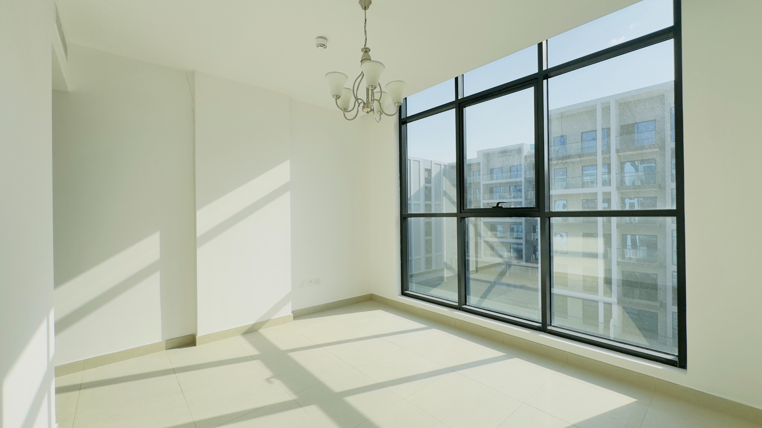 Brand New 1 Bedroom Apartment for Rent in Dubai Studio City - Thumbnail 7