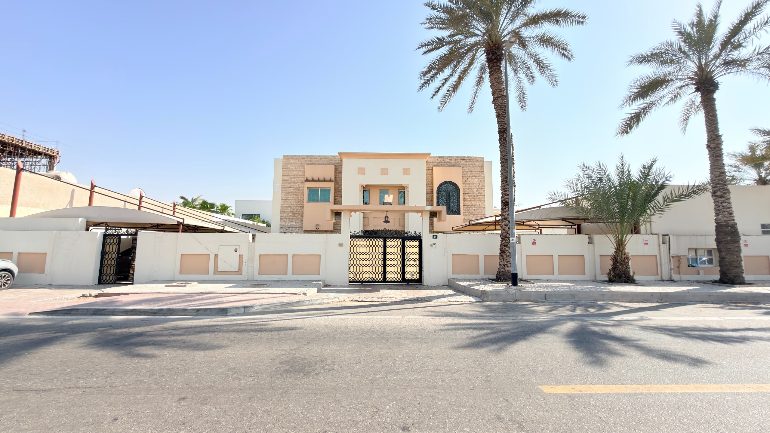 Fully Furnished Luxury Villa for Sale Near Al Nahda Metro Station, Al Twar Dubai - Thumbnail 10