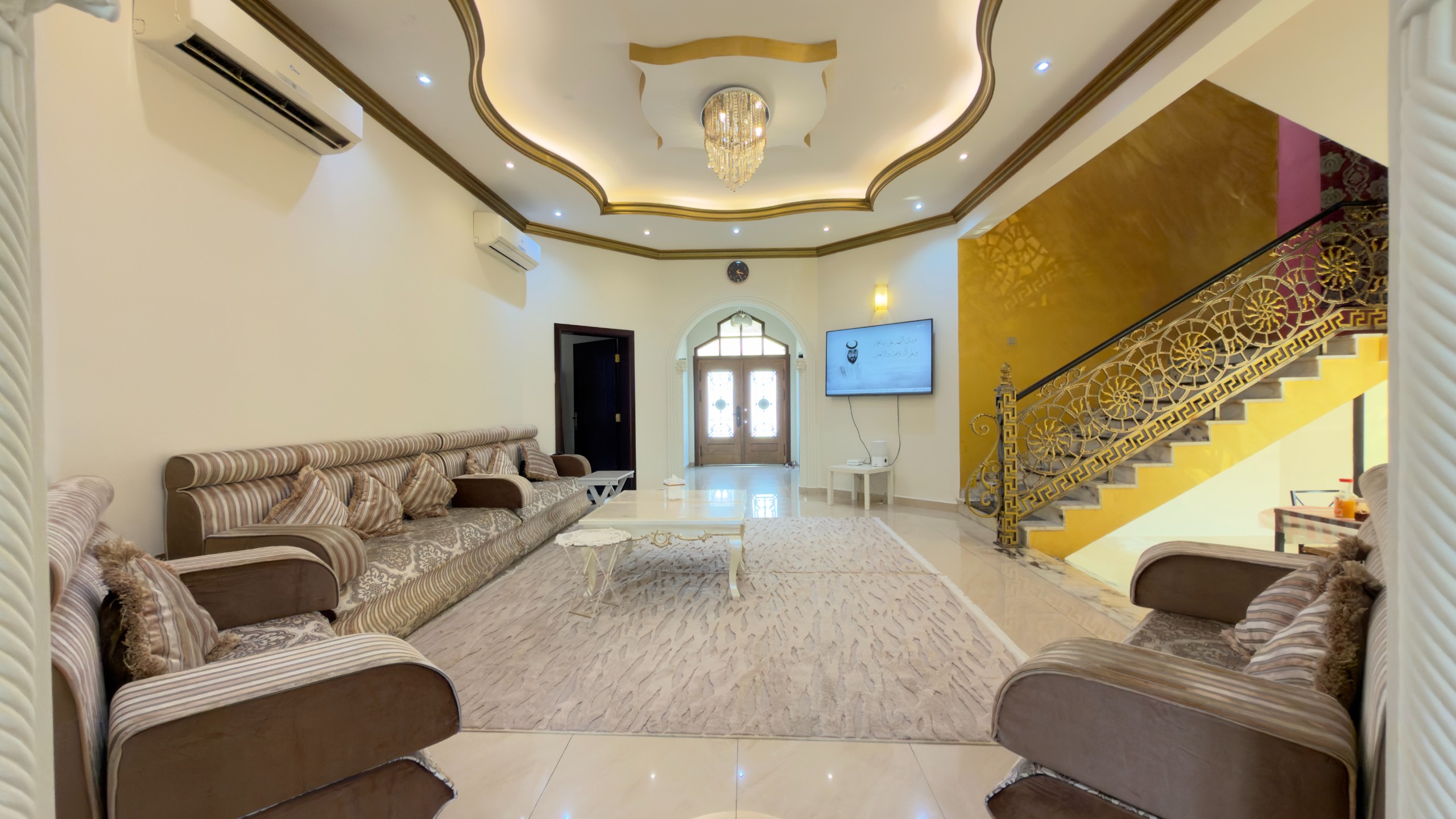 Independent Villa for Sale in Al Twar 2, Dubai | Spacious Family Home - Thumbnail 2