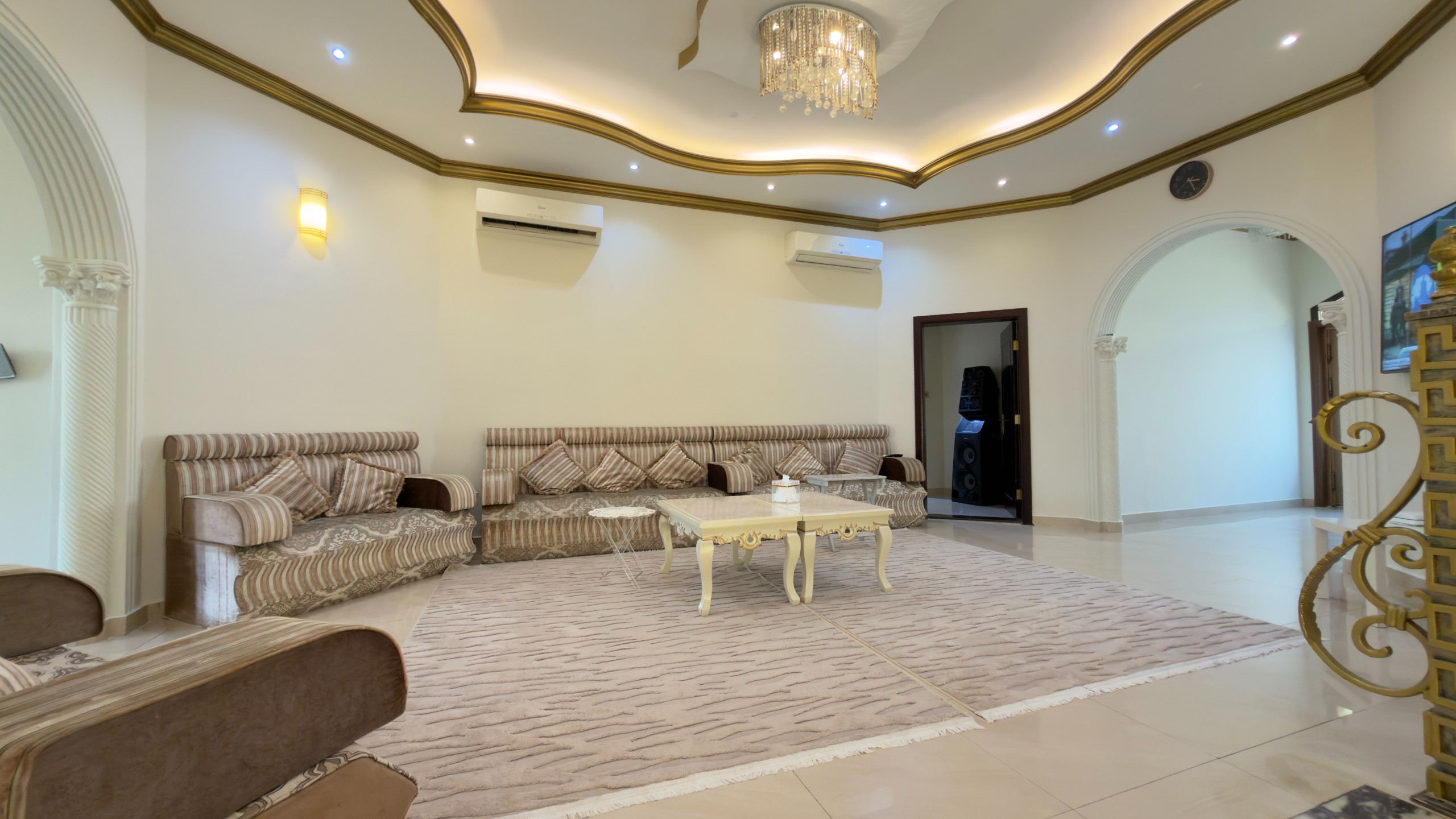 Independent Villa for Sale in Al Twar 2, Dubai | Spacious Family Home - Thumbnail 3